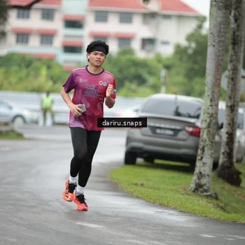 Runner Photo 8547117