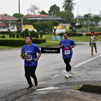 Runner Photo 8547132