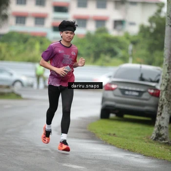 Runner Photo 8547140