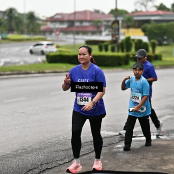 Runner Photo 8547168