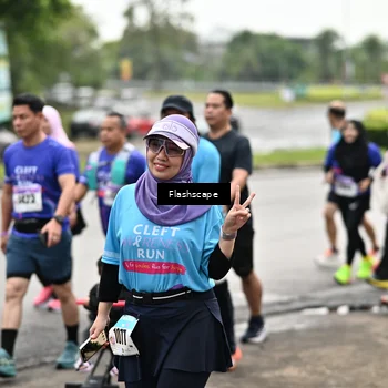 Runner Photo 8547275
