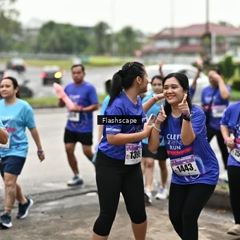 Runner Photo 8547313