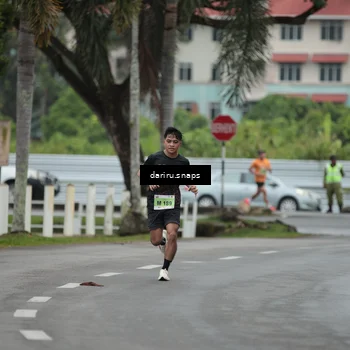 Runner Photo 8547366