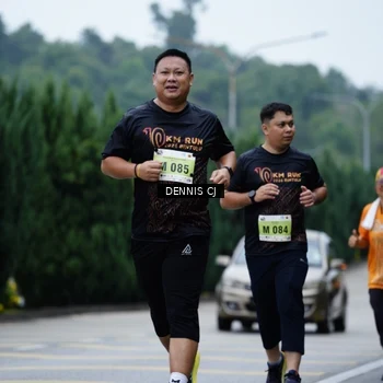 Runner Photo 8547377