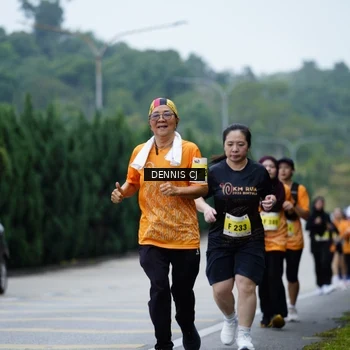 Runner Photo 8547398