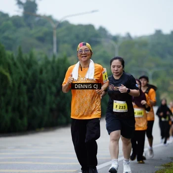 Runner Photo 8547401