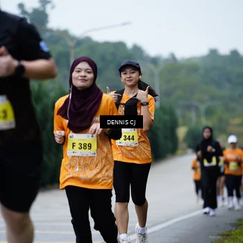 Runner Photo 8547435
