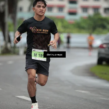 Runner Photo 8547476