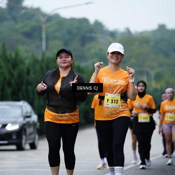 Runner Photo 8547526
