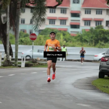 Runner Photo 8547632