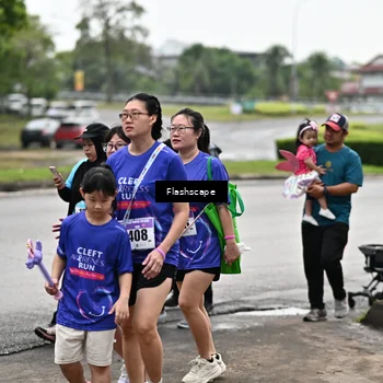 Runner Photo 8547695