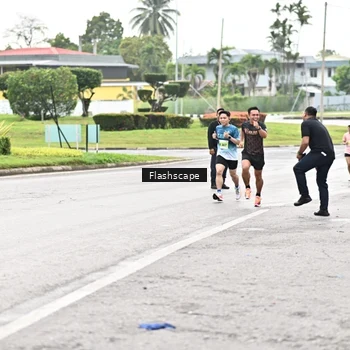 Runner Photo 8547777