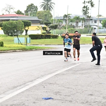 Runner Photo 8547779
