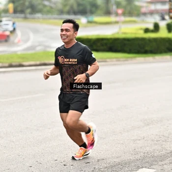 Runner Photo 8547798