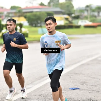 Runner Photo 8547853