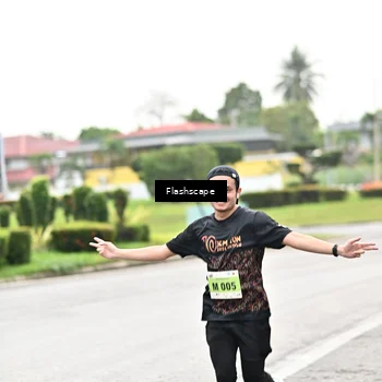 Runner Photo 8547872