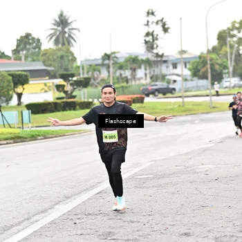 Runner Photo 8547874
