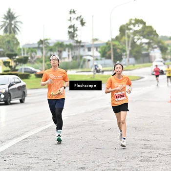Runner Photo 8547928