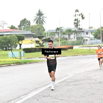 Runner Photo 8547957