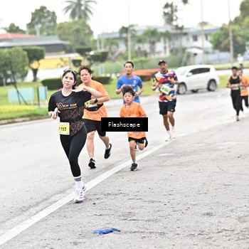 Runner Photo 8548024