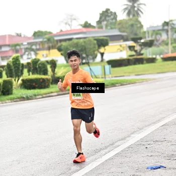 Runner Photo 8548025