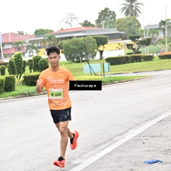Runner Photo 8548026