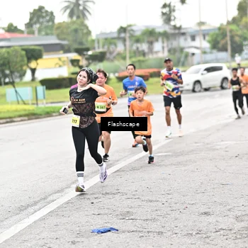Runner Photo 8548028