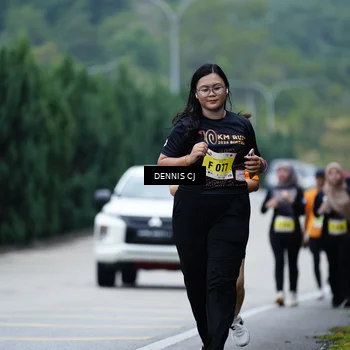 Runner Photo 8548034