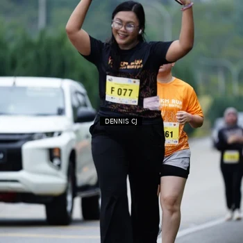 Runner Photo 8548049