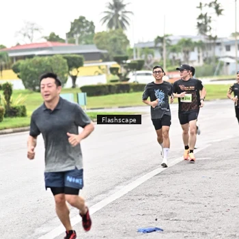 Runner Photo 8548059