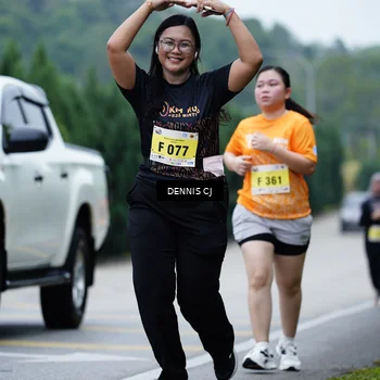 Runner Photo 8548075