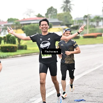 Runner Photo 8548076