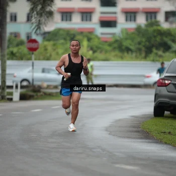 Runner Photo 8548098