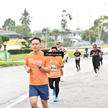 Runner Photo 8548118