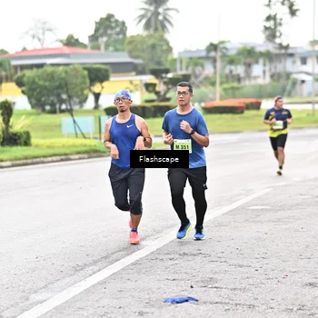 Runner Photo 8548134