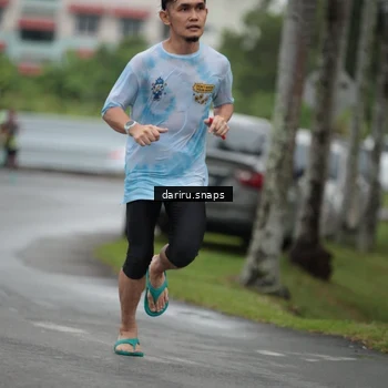 Runner Photo 8548150