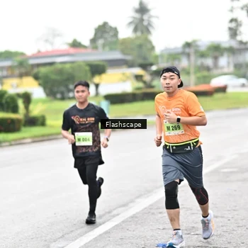 Runner Photo 8548151