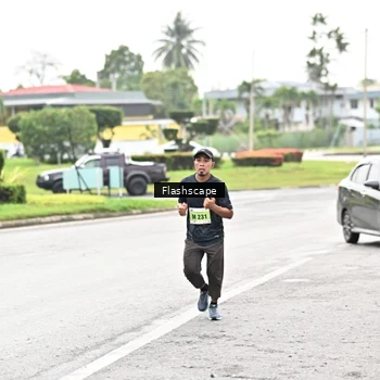 Runner Photo 8548193