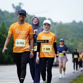 Runner Photo 8548200