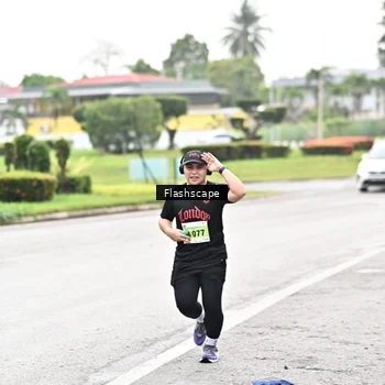 Runner Photo 8548211