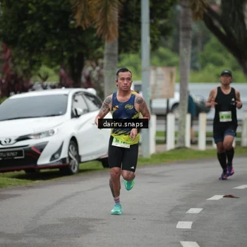 Runner Photo 8548214