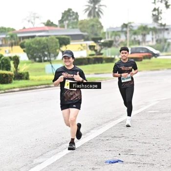 Runner Photo 8548229
