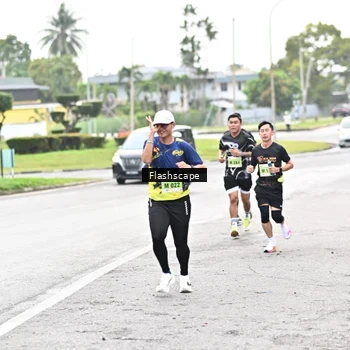 Runner Photo 8548238