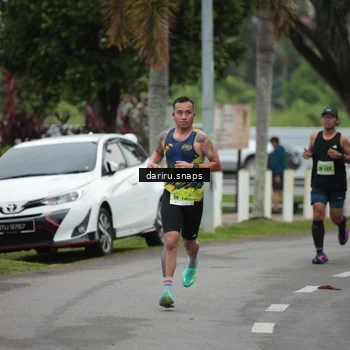 Runner Photo 8548248