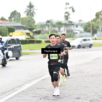 Runner Photo 8548256