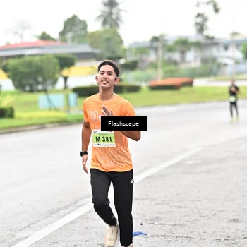 Runner Photo 8548287
