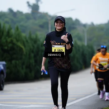Runner Photo 8548292