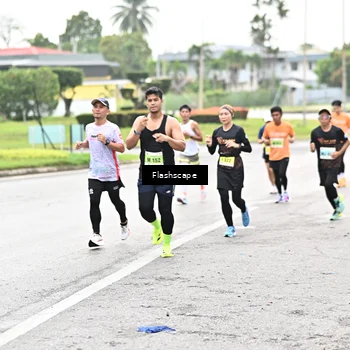 Runner Photo 8548300
