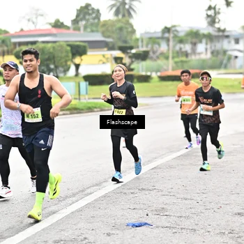 Runner Photo 8548305