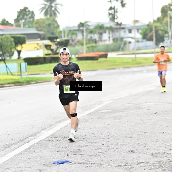 Runner Photo 8548341